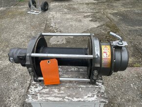Naviják hydraulicky warn industrial series 12 - 4