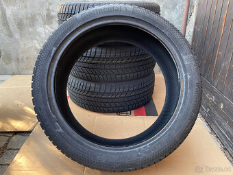 R20 KODIAQ NOVÉ CONTINENTAL WC TS870P 235/45/20 100V DOT2024 - 4