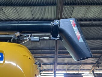 New Holland CX 8.80, rok 2021, motor 401 HP - 4