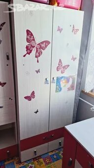 Dětský nábytek do pokoje skříně,stůl psací,police - 4