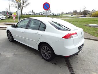 Renault Laguna 1.5 dCi - 4