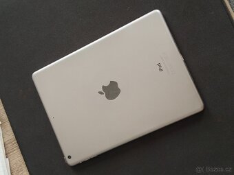 iPad air md788fd/b grey - 4