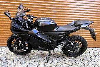 Yamaha YZF-R125 NOVY MODEL - 4