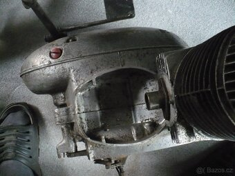 motor perák - 4