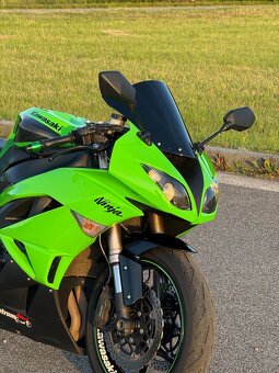 Kawasaki zx-6r - 4