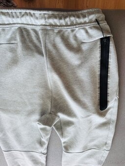NIKE tepláky Tech Fleece, vel XS - 4