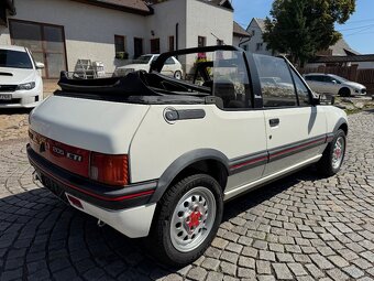 Peugeot 205 CTi - 4