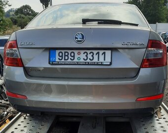 nd z škoda octavia 3 1.6tdi modrá bílá sahara - 4