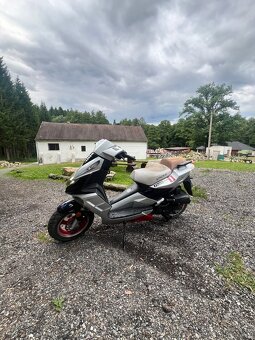 Prodám skůtr 50ccm - 4