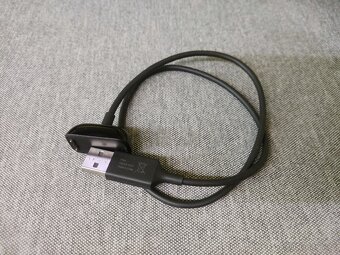 V ZÁRUCE - Chytrý fitness náramek Fitbit Charge 6 - 4