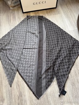 Gucci Scarf GG velký monogram šedý pléd - 4