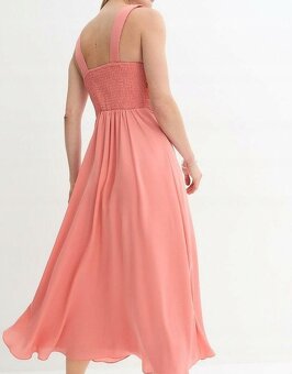 Krásné společenské šaty 44 - 4