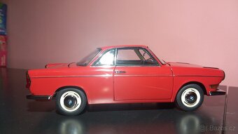1:18 bmw 700 - 4