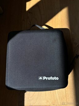 Profoto B10 /b10 plus + all Documents and boxes - 4
