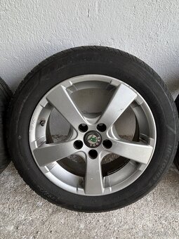 Alu kola R15 5x100 VW,Škoda + letní pneu 195/55/15 - 4