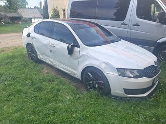 Prodám Škoda Octavii buď na díly nebo na opravu - 4