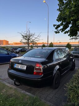 Superb 1.9 2008 - 4