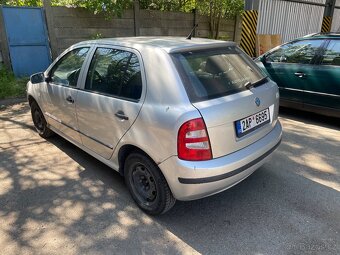 Škoda Fabia 1.2 47kw benzín - 4