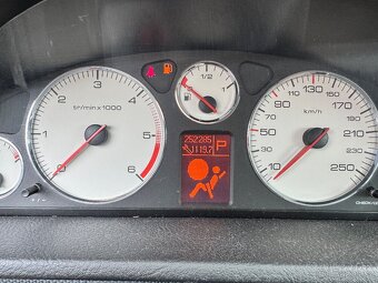 Peugeot 407 SW 2.0HDi na ND - 4