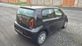 Volkswagen Up 2021 1.0 48kW 1.Maj. zadní Kamera DAB Radio - 4