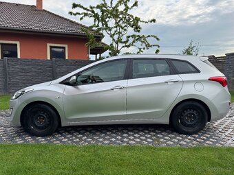 Hyundai i30 combi 1.6 88kW Nové v ČR 5/2026 najeto  93 885km - 4