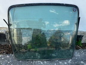 Porsche 924 - zadní víko kufru, 5 té dveře - 4