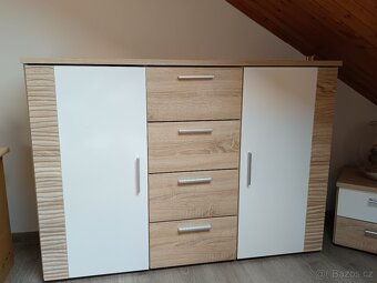 kompletní ložnice s rošty a matracemi - 4