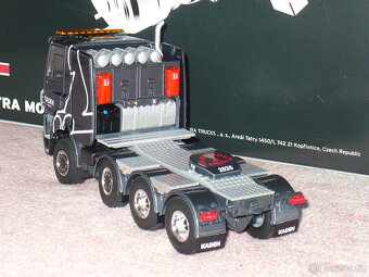 TATRA PHOENIX 8x8 tahač - Limitovaná edice KADEN - 4