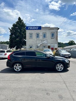 Volvo V60 D6 Summum AWD - 4