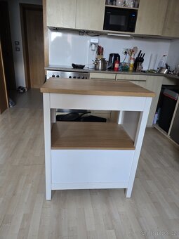 Kuchyňský ostrůvek IKEA - 4