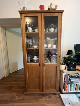 Vitrína z masivního dřeva IKEA – 5 polic - 4