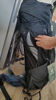 Turistický batoh nový Deuter Futura 60+10 - 4