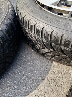 Zimní pneumatiky 195/65 R15 – 2× Lassa, 2× Kingstar (na plec - 4