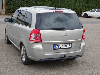 Opel Zafira 1.9 CDTI r.v.2011(7 míst)110kw AUTOMAT - 4