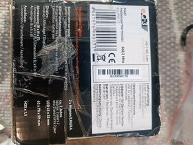 Prodám digitální termostatickou hlavici hd-20 - 4