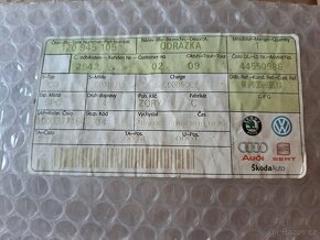 Levá odrazka zadního nárazníku Škoda Octavia II - 4