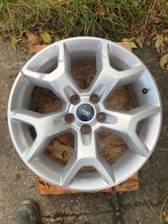 Original lité kola Ford Kuga R17 - 4