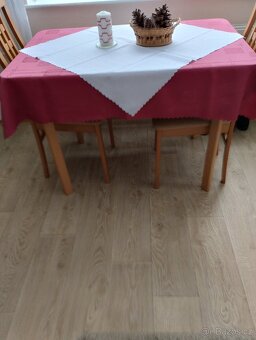 Stůl+ 2 zidle - 4