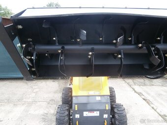 Rotavátor hydraulický na mininakladače - 4