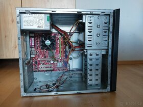 PC skříň se strými komponenty - prodej - 4