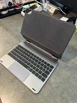 Apple iPad 10.9 , 64GB Wi-Fi + Cellular Blue + klávesnice - 4