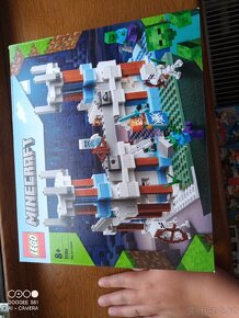 Lego 21186 - 4