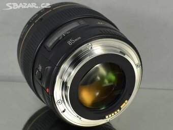 Canon EF 85mm f/1.8 USM F.F. Pevný Portrétový - 4