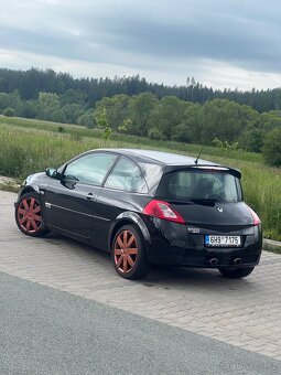 Renault Mégane II RS (Renault Sport) 165kW - 4