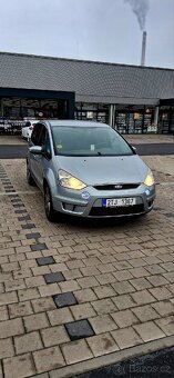 Ford S-Max 7 míst - 4