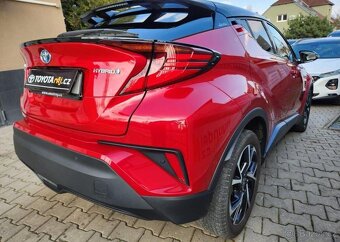 Toyota C-HR 1.8-1.majitelTOP VÝBAVA-HYBRID - 4