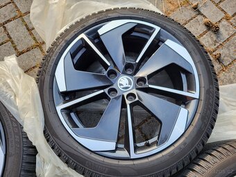 18" Zimní Škoda Comet Octavia IV RS 7,5J ET48 Pneu 225/45/1 - 4