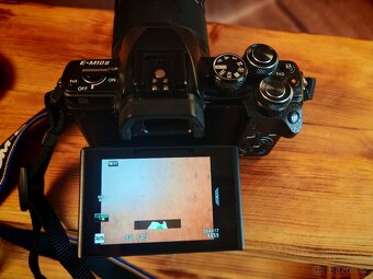 Olympus M10 Mark II - 4