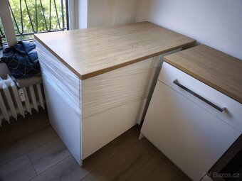 Kuchyně IKEA KNOXHULT - 4