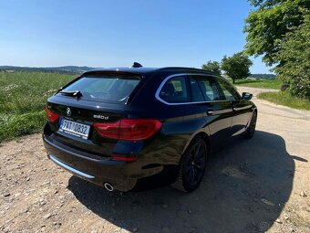 BMW 520d xDrive Touring LuxuryLine 2018 122tkm 4x4 klima ČR - 4